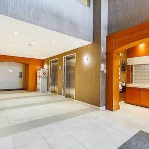 Two Bed, Two Bath Condo with Two Side by Side Parking Spaces and Storage in Walnut Grove Langley - Photo 3