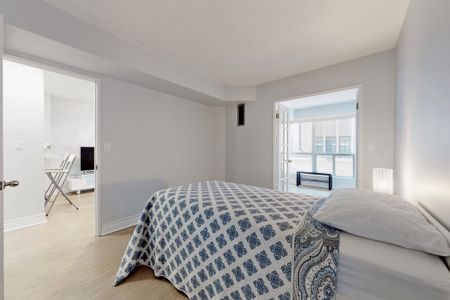 For Lease - 7 Carlton Street Unit# 309, Toronto, Ontario - Photo 5