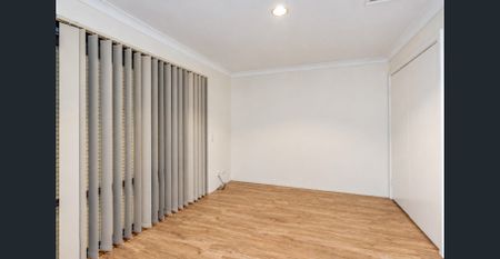 FRESHENED UP, NEW FLOORS AND RE-PAINTED THROUGHOUT - Photo 5
