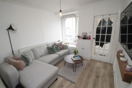 2 bedroom house to rent - Photo 4