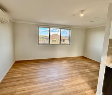 CONVENIENTLY LOCATED STUDIO APARTMENT - Photo 4