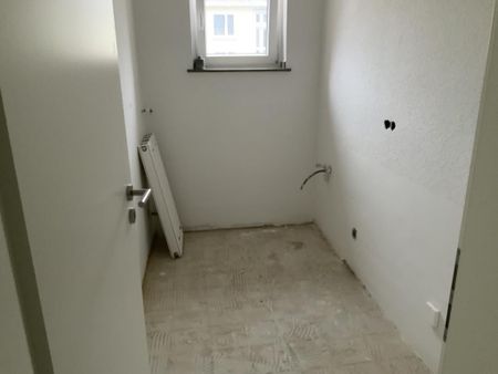 Singlewohnung! kleine 2 Zimmerwohnung in MG-Schmölderpark - Photo 2