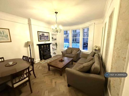 2 bedroom flat to rent - Photo 1