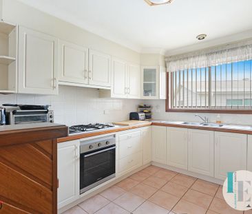 Spacious Home In Great East Side Location - Photo 5