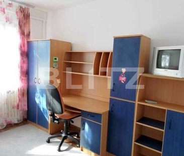 Apartament 3 camere, 54 mp, semidecomandat, zona Profi - Fotografie 3