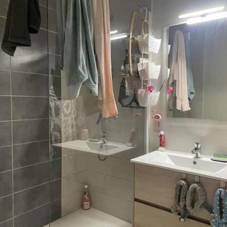 Appartement T1 à louer à ROANNE - Centre Ville - Photo 4