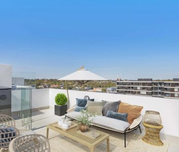 Stylish Light-Filled Retreat with Private Pool in Oasis Leichhardt - Photo 4