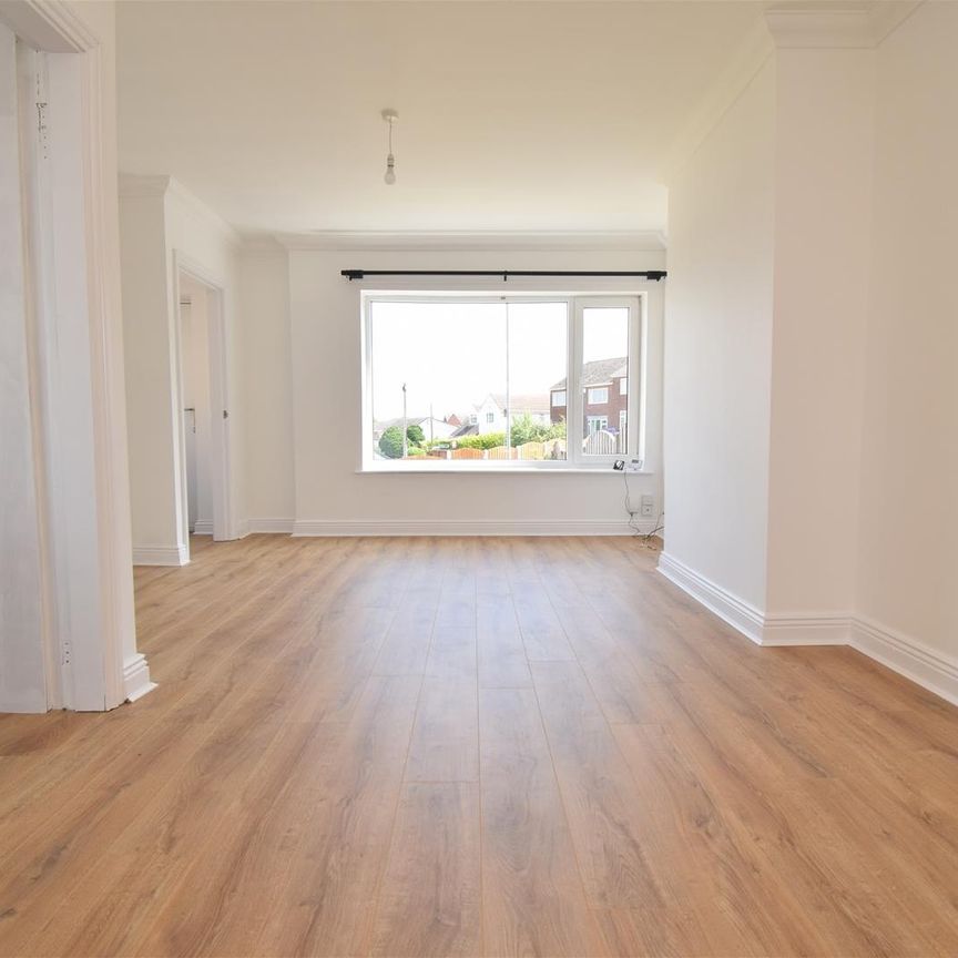 Hall Cliffe Grove, Horbury - Photo 1