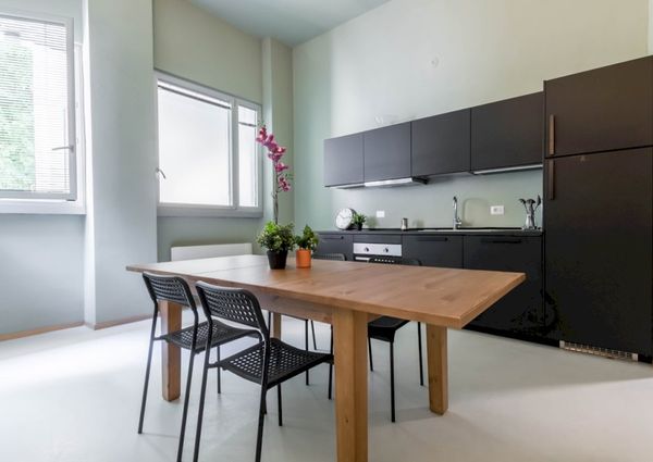 Enchanting single room, minutes away from IULM and Bocconi