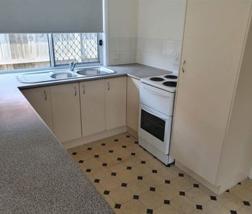 Relaxed Bayside Lifestyle – Move-In Ready - Photo 6
