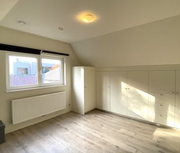 GEZELLIGE INSTAPKLARE WONING MET 2 SLAAPKAMERS IN HARTJE PITTEM - Foto 5