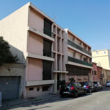 Location Appartement 1 pièce 22m² PORT DE BOUC 13110 - Photo 4