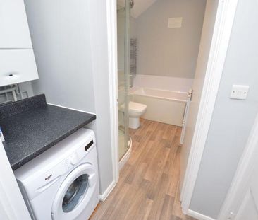 2 bedroom terraced house to rent - Photo 6