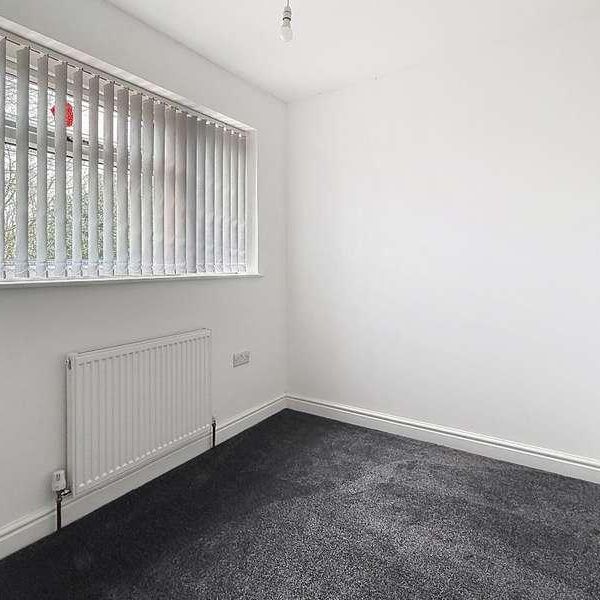 Walton Grove, Talke, Stoke-on-trent, ST7 - Photo 1