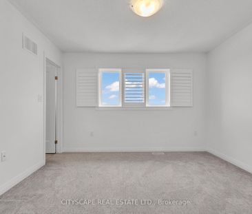 For Lease - 34 Laguna Village Crescent, Hamilton, Ontario - Photo 4
