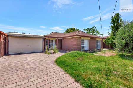 85 Fairfax Street, Albanvale VIC 3021 - House For Rent | Domain - Photo 2