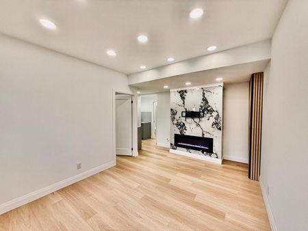 For Lease - 3186 Hines Drive Unit# 1, Oakville, Ontario - Photo 5