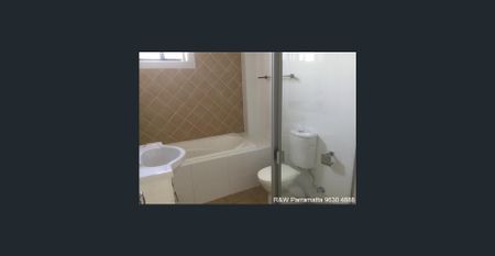 MODERN APARTMENT IN DESIRABLE LOCATION - Photo 3