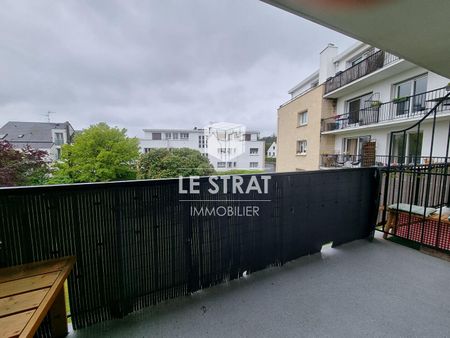 Location Appartement 5 pièces 94m² - Photo 5