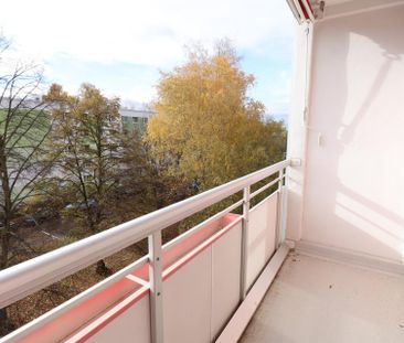 3-Raumwohnung mit Balkon und Aufzug - Photo 4