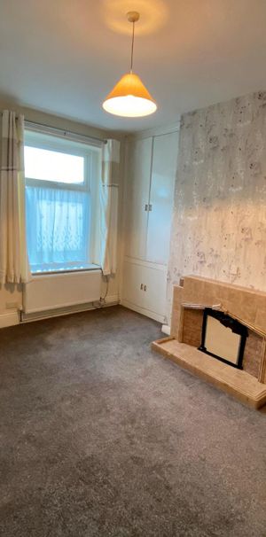 2 bedroom house to rent - Photo 1