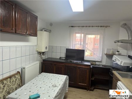 Apartament cu 2 camer de inchiriat in Alba Iulia - Fotografie 4