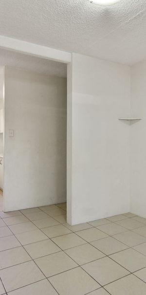 2/161 Muir Street, Labrador QLD 4215 - Apartment For Rent | Domain - Photo 1