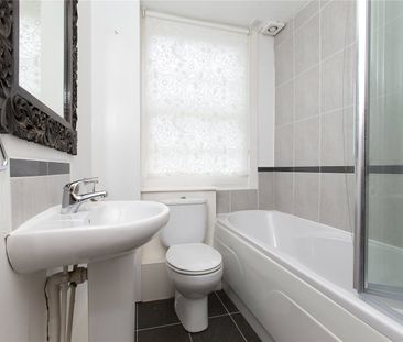 2 bedroom house to rent - Photo 3