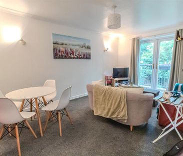 2 bedroom maisonette to rent - Photo 3