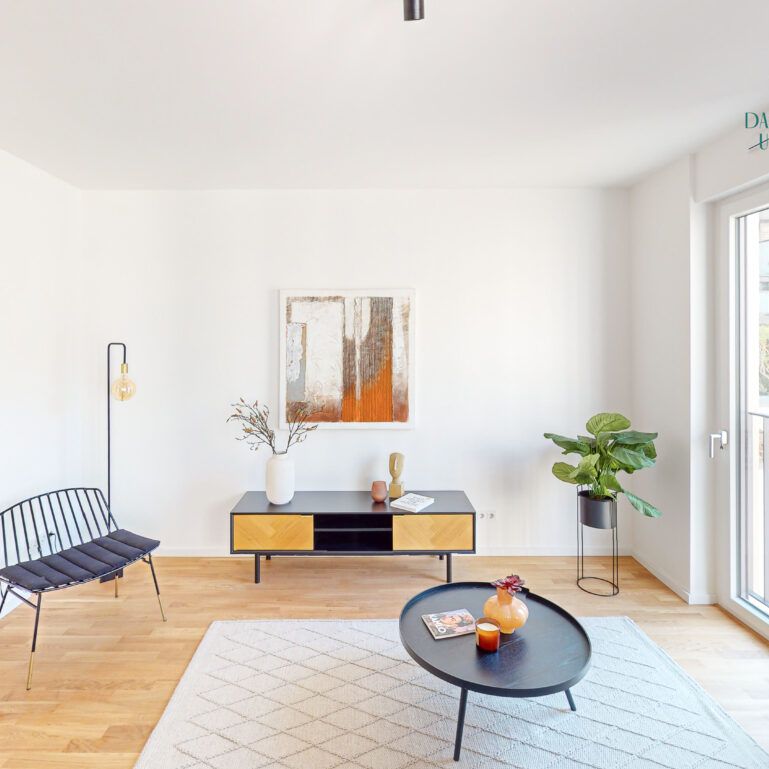 Mietpreisgedämpfte Wohnung! Familienfreundliche 4-Zimmer-Wohnung mit Balkon und zwei Bädern - Photo 1