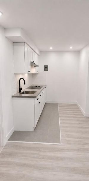 3½ rénové à louer (+bureau),fully renovated for rent (+den), NDG - Photo 1