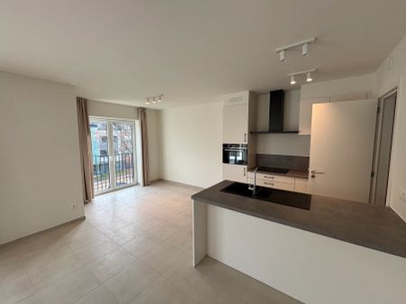 Rustig en Energiezuinig Wonen: Nieuwbouwappartement met 2 Slaapkamers en Bureau - Photo 4