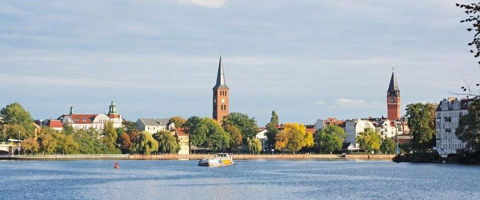 Zwischenmiete in Köpenick - helle Wohnung mit Balkon - Photo 1