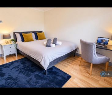 5 bedroom terraced house to rent - Photo 4