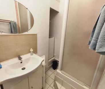 CENTRE-VILLE - appartement meublé - Photo 4