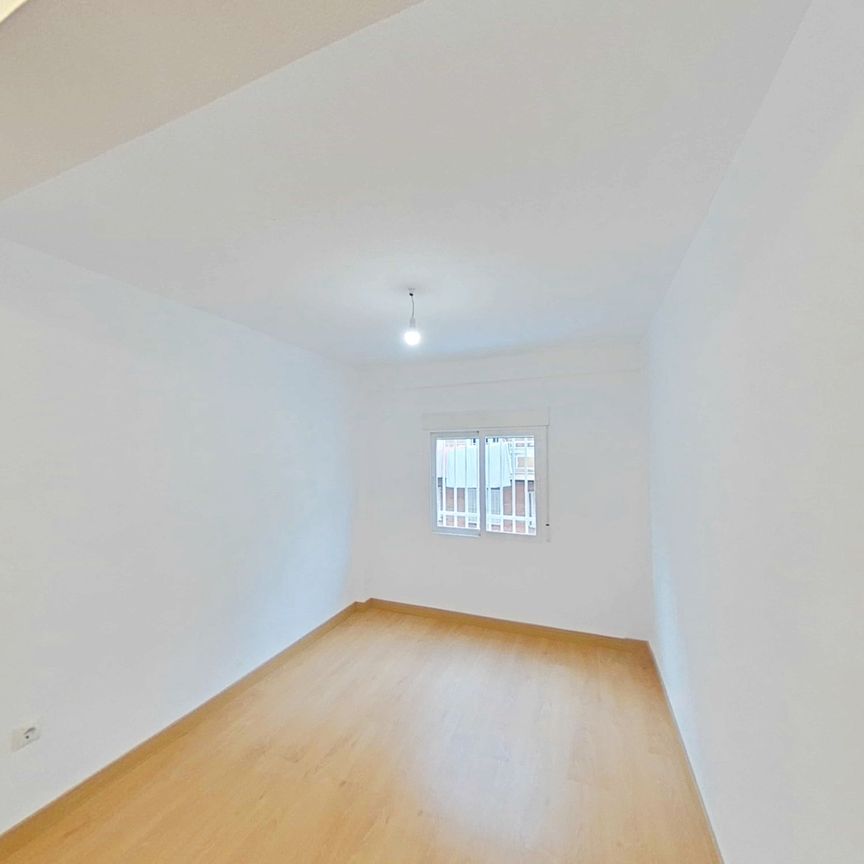 Piso de alquiler en Villaverde Alto - Photo 1