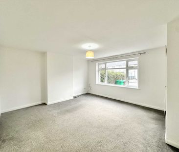 Listowel Crescent, Clifton, Nottingham - Photo 1