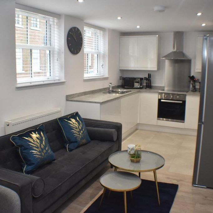 1 bedroom in a house share to rent - Photo 1