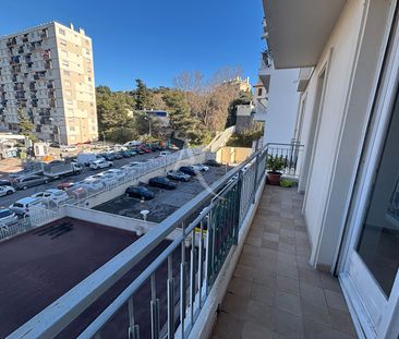 Location Appartement 2 pièces 46m² NICE 06000 - Photo 5