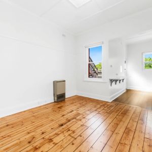 Beautiful Beachside Living - Photo 3