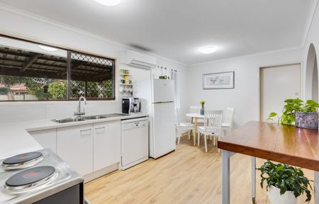 3brm Home for Christmas! - Photo 4