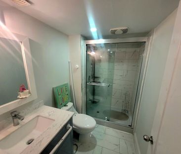 For Lease - 11 Mugford Crescent Unit# Lower, Brampton, Ontario - Photo 2