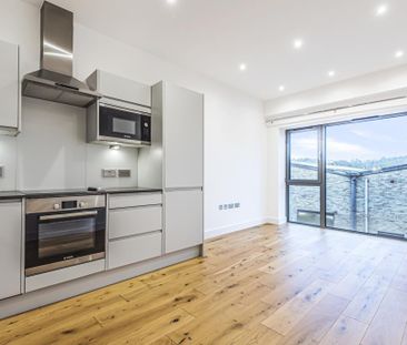1 bedroom apartment to rent - Photo 2