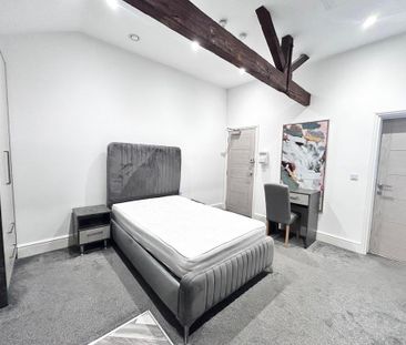 Studio to rent - Photo 3