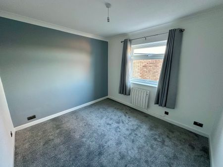 Curtis Drive, Thetford, Feltwell - Photo 3