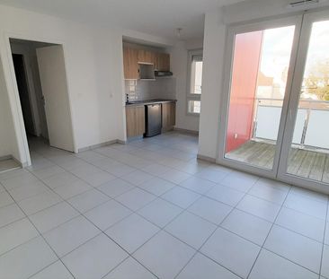 location Appartement T2 DE 42.05m² À NANTES - Photo 2