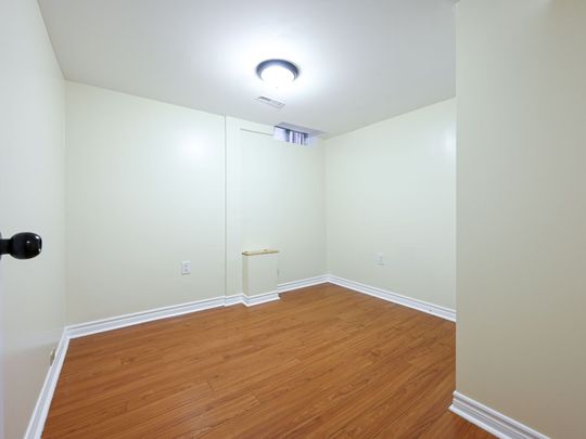 For Lease - 32 Morton Way, Brampton, Ontario - Photo 1