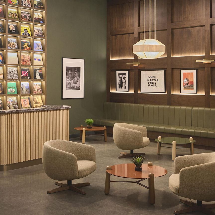 256 Rideau Street, Byward Market, Ottawa, ON - Photo 1