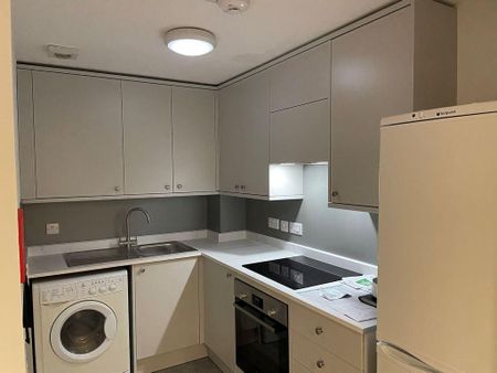 1 bedroom apartment to rent - Photo 4