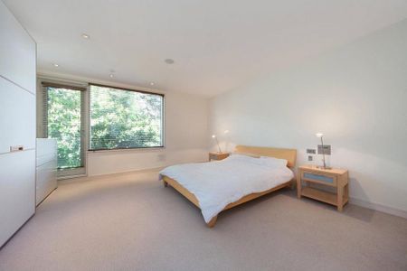 4 bedroom terraced house to rent - Photo 4